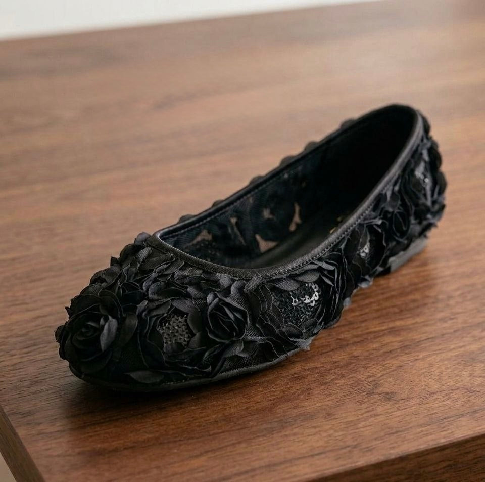 Flora flat- Black
