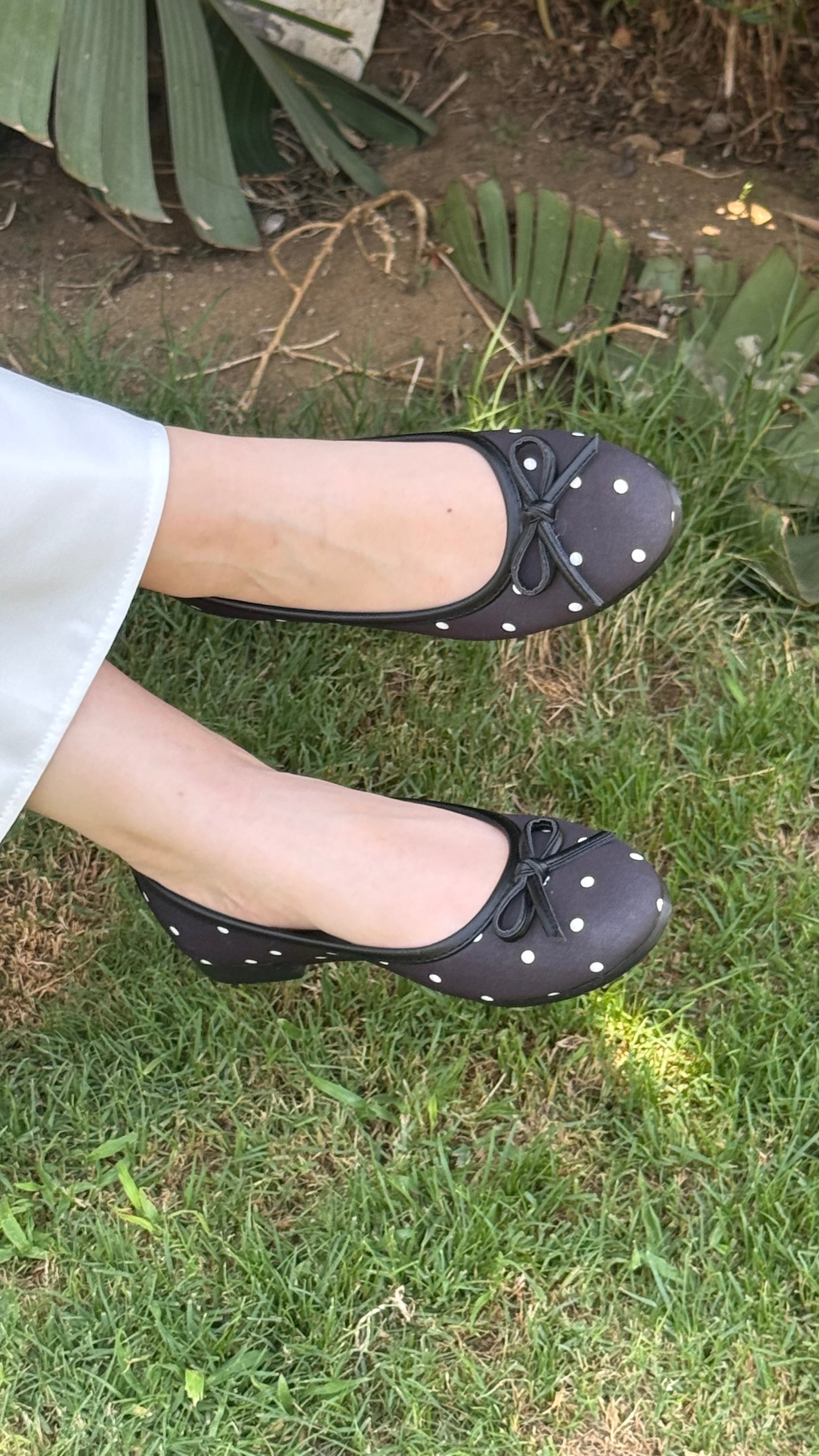 Polkadot flat - Black
