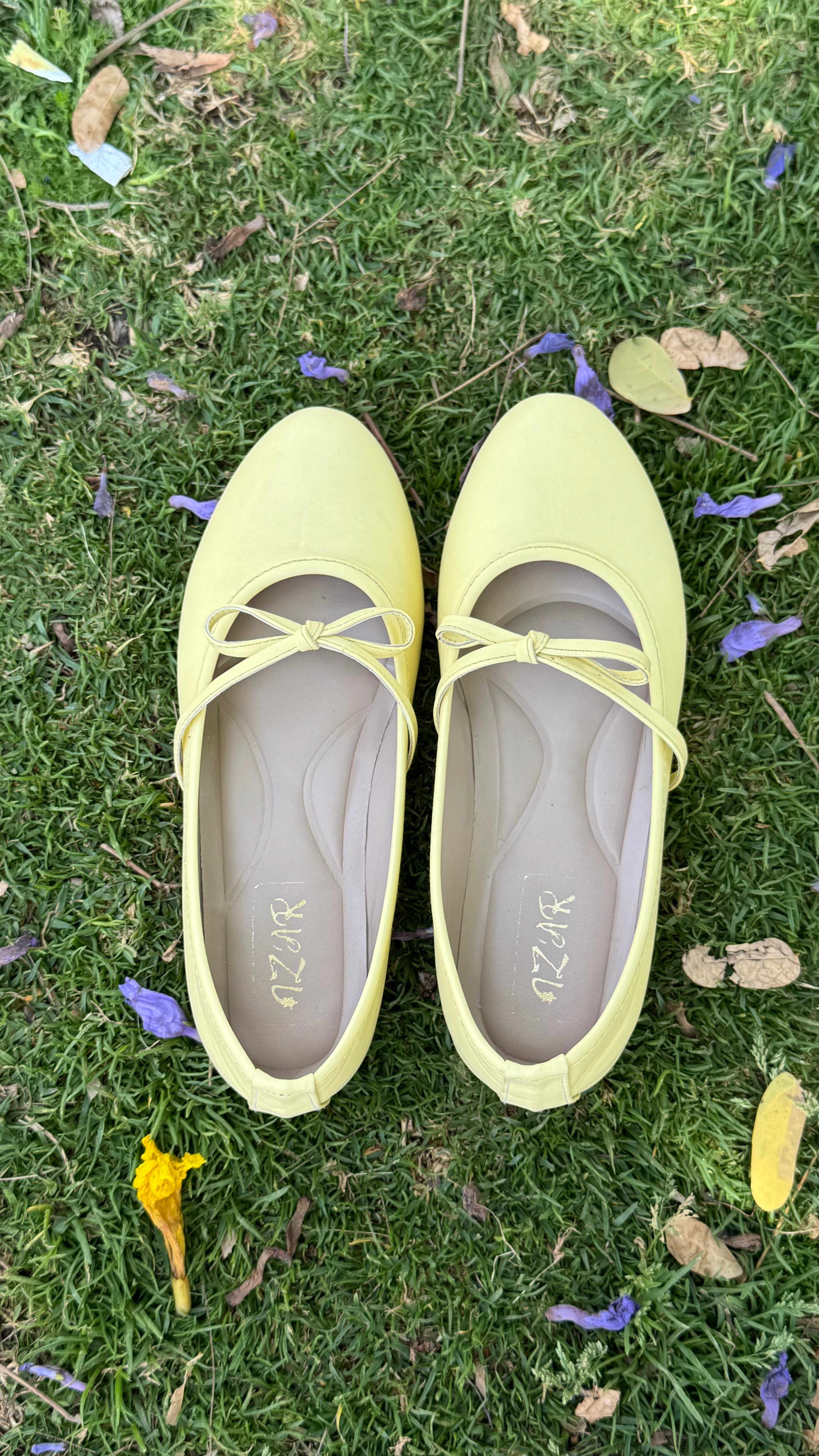 Lilly Mary Jane - yellow