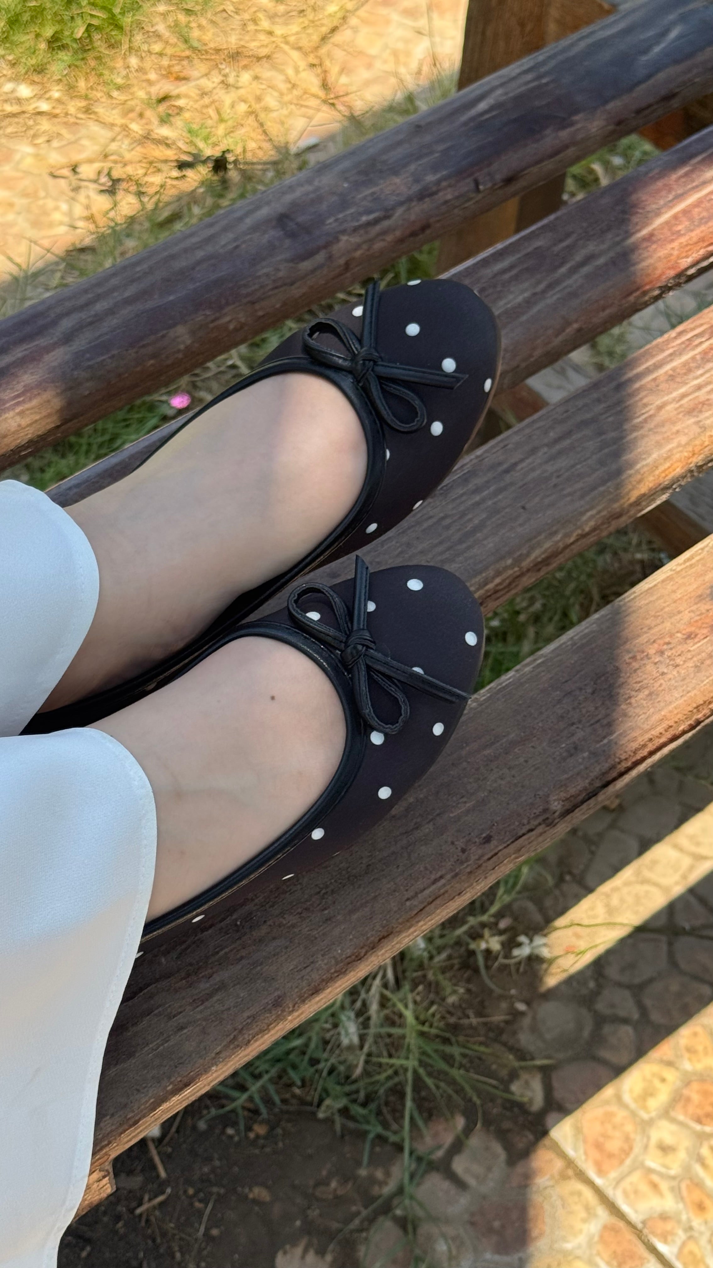 Polkadot flat - Black
