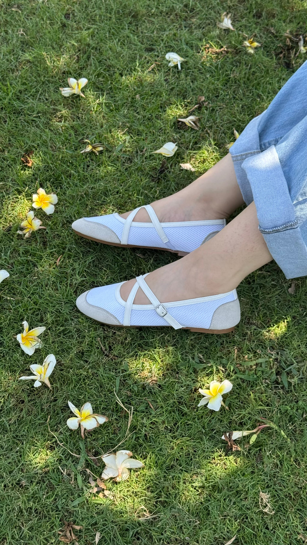 Marie strap flat - White