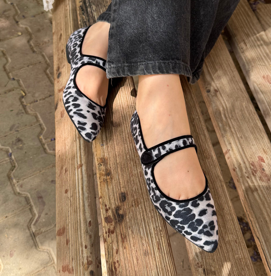 Leopard Flat