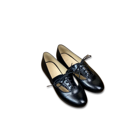 Metallic flat shoes- black